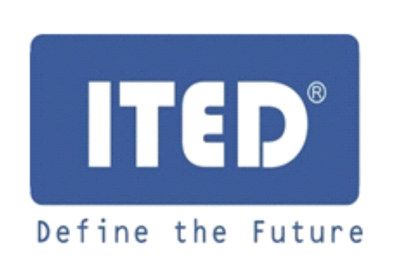 TUYỂN GIÁO VIÊN TIẾNG ANH  ( LÀ NGƯỜI NƯỚC NGOÀI DA TRẮNG )